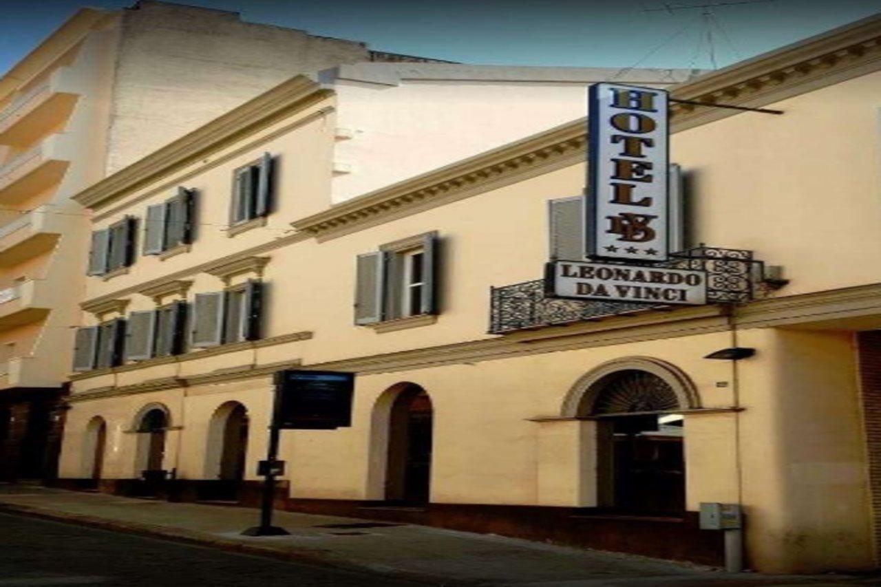 Hotel Leonardo Da Vinci Sassari Extérieur photo