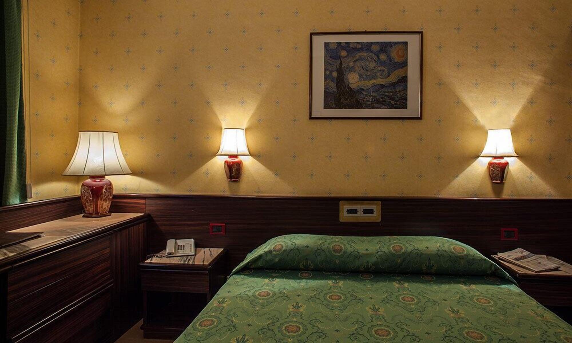Hotel Leonardo Da Vinci Sassari Extérieur photo