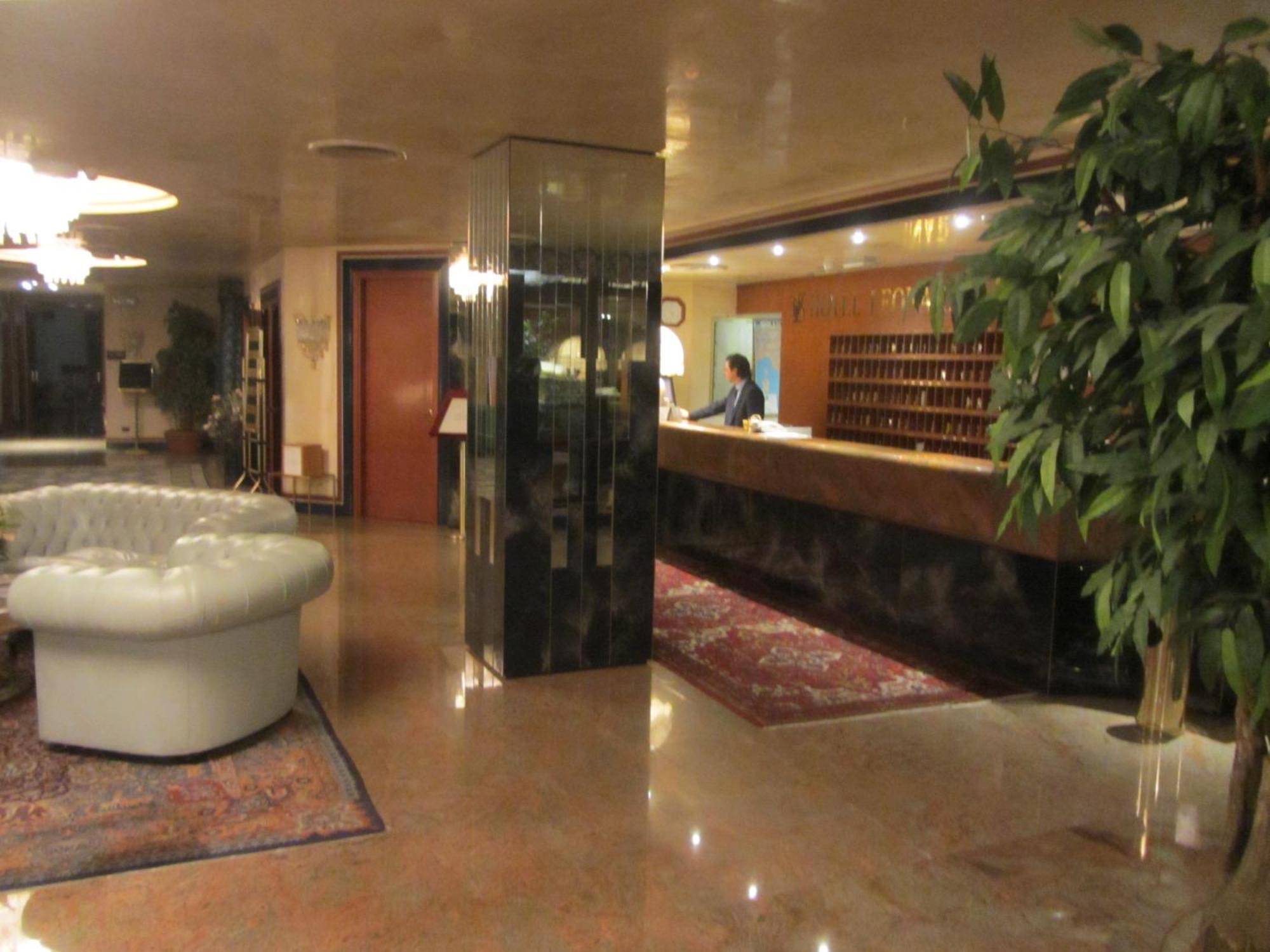 Hotel Leonardo Da Vinci Sassari Extérieur photo