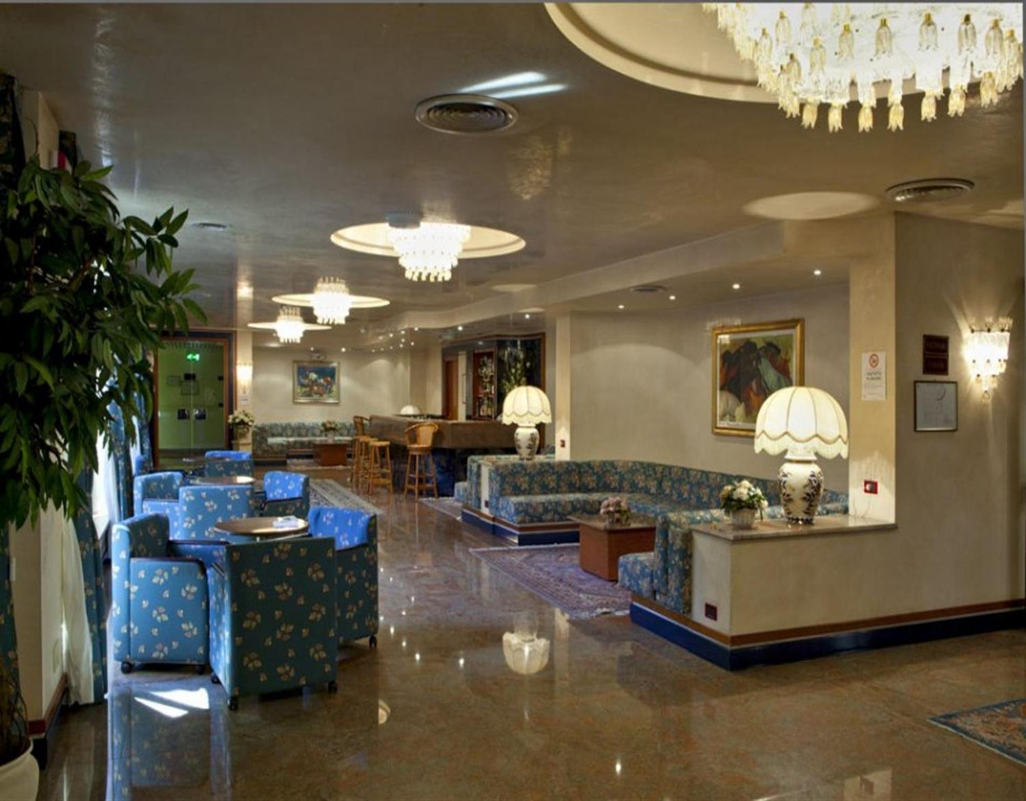 Hotel Leonardo Da Vinci Sassari Extérieur photo