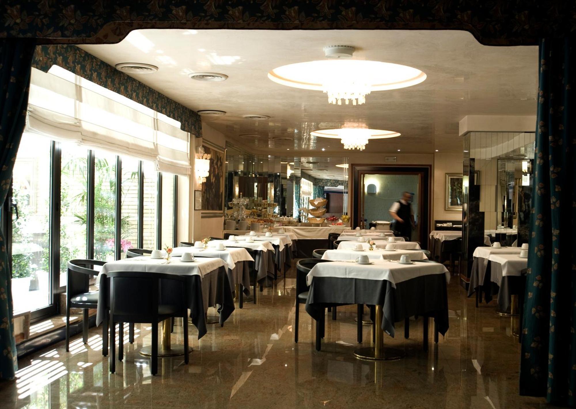 Hotel Leonardo Da Vinci Sassari Extérieur photo