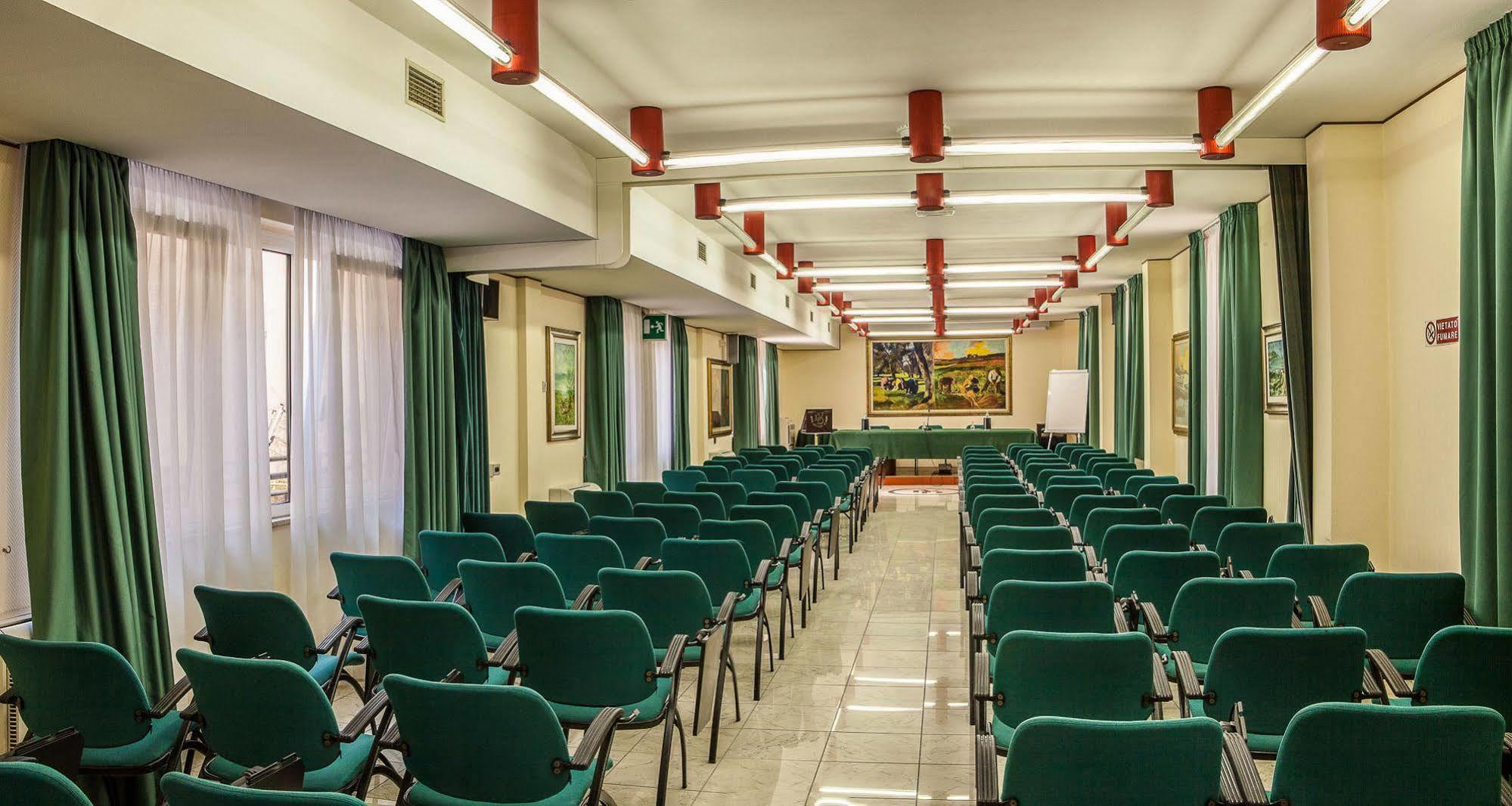 Hotel Leonardo Da Vinci Sassari Extérieur photo
